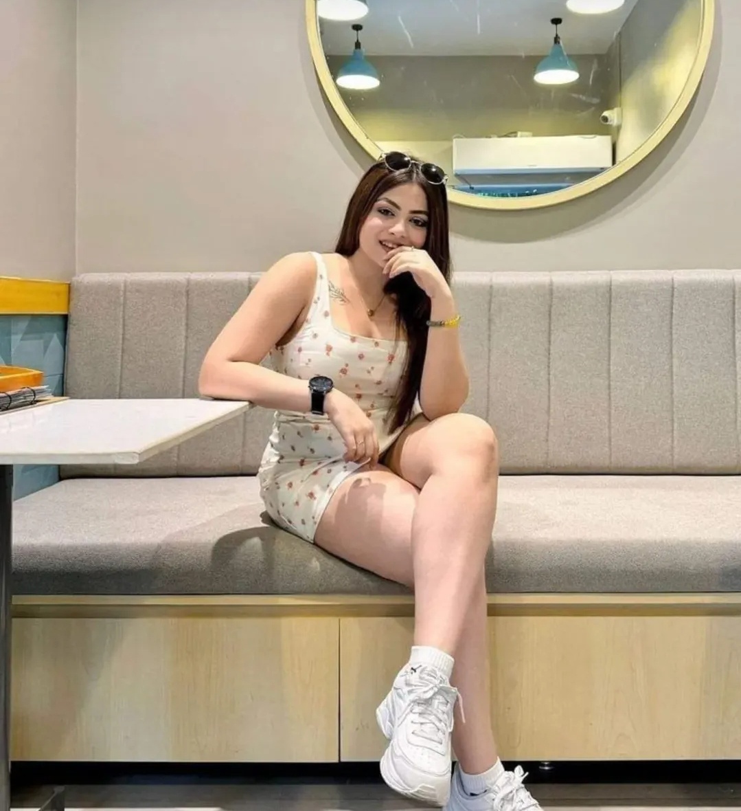 https://www.instagram.com/alizykhani063?igsh=MW9lNDgyaHE3ZWg2YQ==